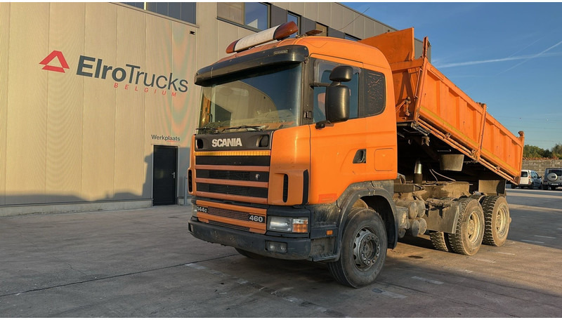 Scania 144-460 (BIG AXLE / GRAND PONT / LAMES / STEEL SUSP. / MANUAL GEARBOX / BOITE MANUELLE) - Istovarivač: slika 1 Scania 144-460 (BIG AXLE / GRAND PONT / LAMES / STEEL SUSP. / MANUAL GEARBOX / BOITE MANUELLE) - Istovarivač: slika 1