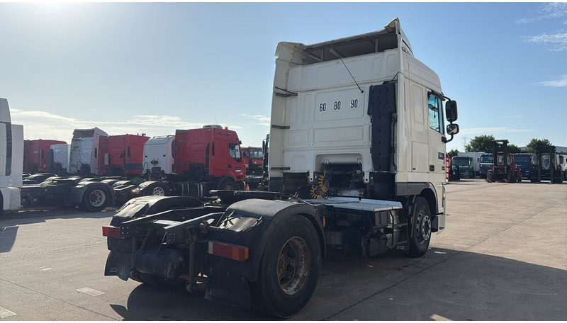 DAF 105 XF 460 (BOITE MANUELLE / MANUAL GEARBOX) - Tegljač: slika 5 DAF 105 XF 460 (BOITE MANUELLE / MANUAL GEARBOX) - Tegljač: slika 5