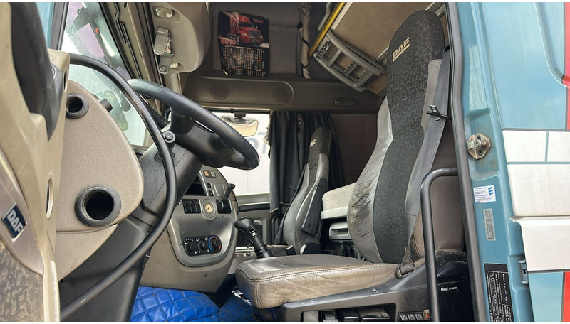 Tegljač DAF 105 XF 460 (BOITE MANUELLE / MANUAL GEARBOX / RETARDER): slika 17