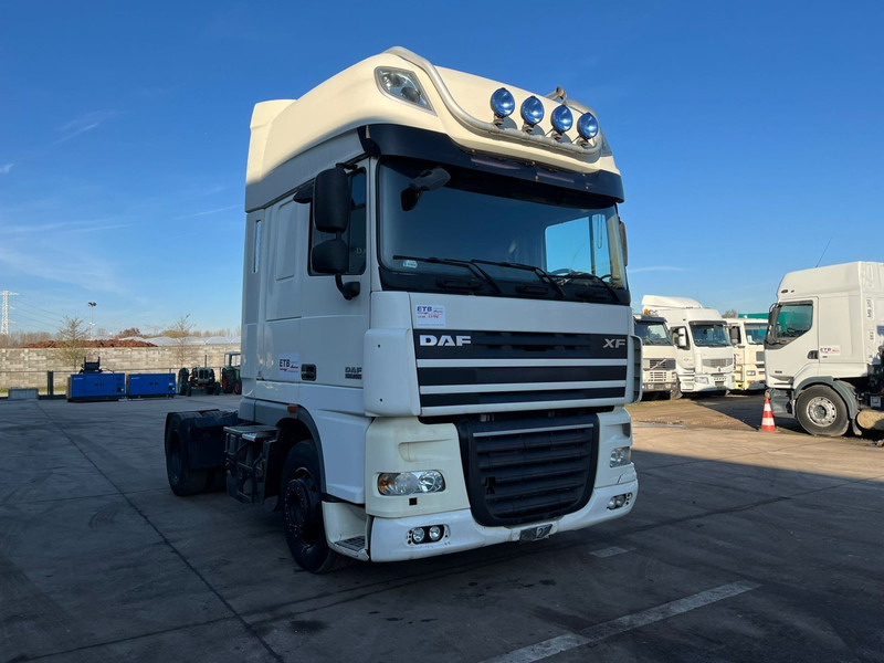 DAF 105 XF 460 Super Space Cab (MANUAL GEARBOX / BOITE MANUELLE) - Tegljač: slika 3 DAF 105 XF 460 Super Space Cab (MANUAL GEARBOX / BOITE MANUELLE) - Tegljač: slika 3