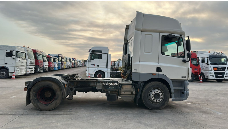 DAF 85 CF 410 (BOITE MANUELLE / MANUAL GEARBOX / GOOD CONDITION / BONNE ETAT) - Tegljač: slika 4 DAF 85 CF 410 (BOITE MANUELLE / MANUAL GEARBOX / GOOD CONDITION / BONNE ETAT) - Tegljač: slika 4