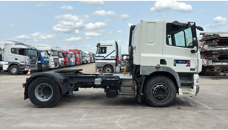 DAF 85 CF 410 (LOW CABIN / PETIT CABINE / TRES PROPRE / CLEAN CONDITION) - Tegljač: slika 4 DAF 85 CF 410 (LOW CABIN / PETIT CABINE / TRES PROPRE / CLEAN CONDITION) - Tegljač: slika 4