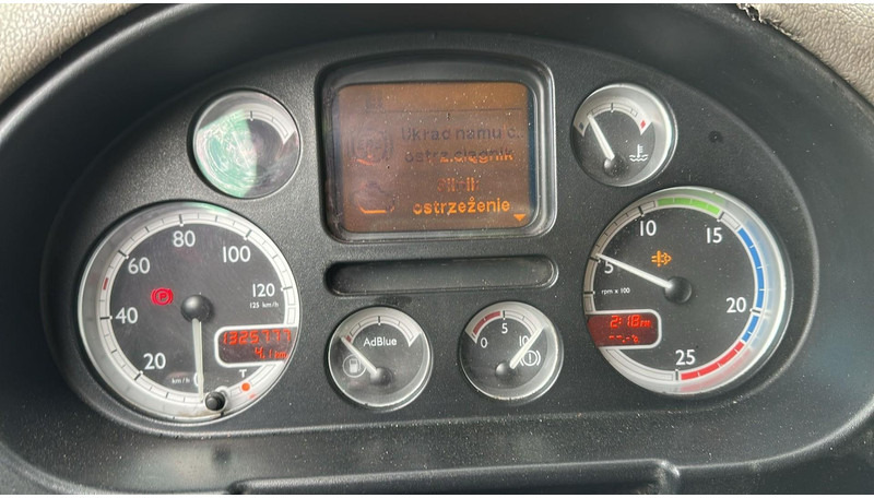 Tegljač DAF CF 85.410 (BOITE MANUELLE / MANUAL GEARBOX): slika 18