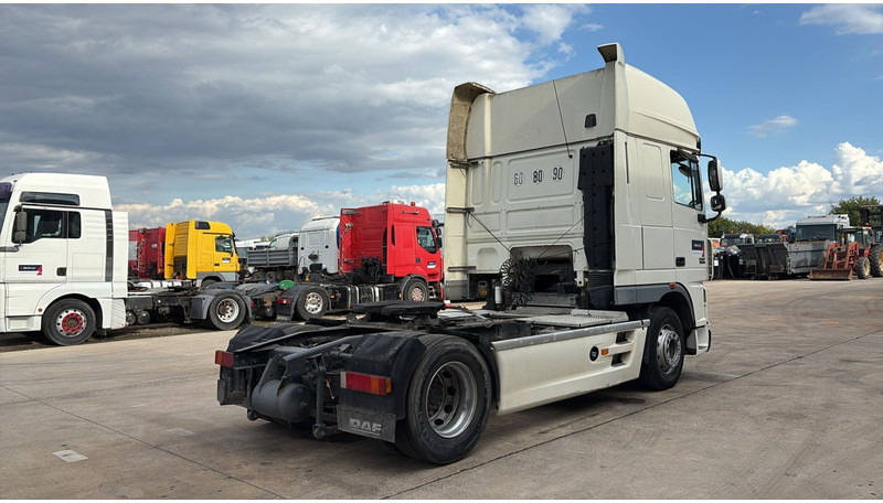 DAF XF 105.510 (GOOD CONDITION / BONNE ETAT / PROPRE / RETARDER) - Tegljač: slika 4 DAF XF 105.510 (GOOD CONDITION / BONNE ETAT / PROPRE / RETARDER) - Tegljač: slika 4