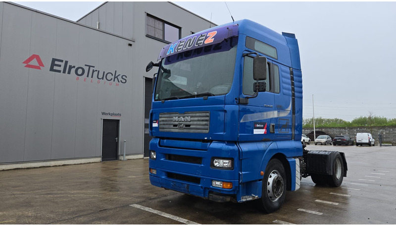 MAN TGA 18.410 (864.000 KM / MANUAL PUMP / MANUAL GEARBOX / RETARDER / POMPE MANUELLE) - Tegljač: slika 1 MAN TGA 18.410 (864.000 KM / MANUAL PUMP / MANUAL GEARBOX / RETARDER / POMPE MANUELLE) - Tegljač: slika 1