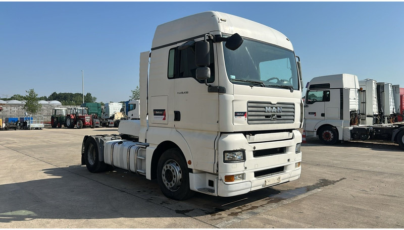 MAN TGA 18.430 (BOITE MANUELLE / MANUAL GEARBOX) - Tegljač: slika 3 MAN TGA 18.430 (BOITE MANUELLE / MANUAL GEARBOX) - Tegljač: slika 3