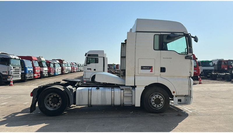 MAN TGA 18.430 (BOITE MANUELLE / MANUAL GEARBOX) - Tegljač: slika 5 MAN TGA 18.430 (BOITE MANUELLE / MANUAL GEARBOX) - Tegljač: slika 5
