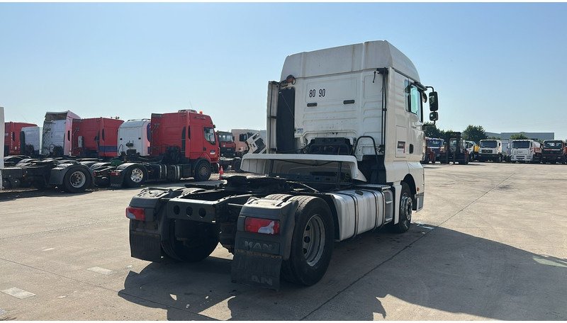MAN TGA 18.430 (BOITE MANUELLE / MANUAL GEARBOX) - Tegljač: slika 4 MAN TGA 18.430 (BOITE MANUELLE / MANUAL GEARBOX) - Tegljač: slika 4
