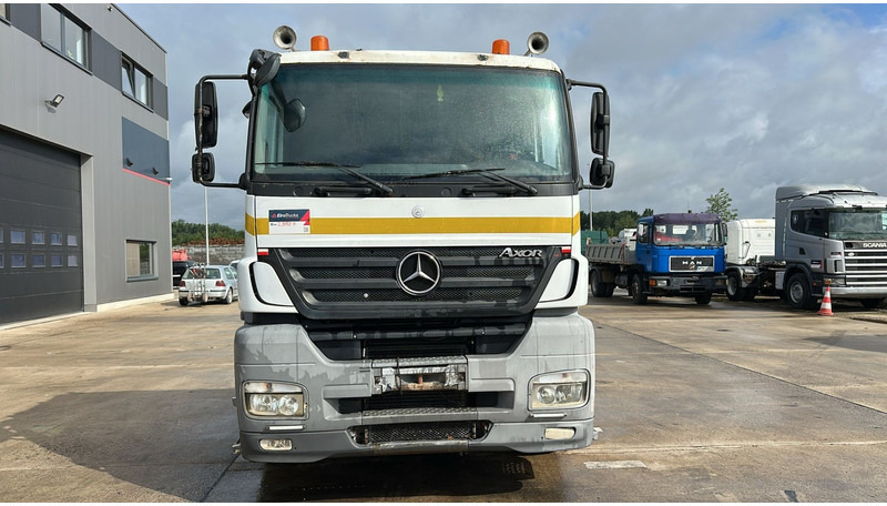 Mercedes-Benz Axor 1836 (845.000 km / GOOD CONDITION / BON ETAT) - Tegljač: slika 2 Mercedes-Benz Axor 1836 (845.000 km / GOOD CONDITION / BON ETAT) - Tegljač: slika 2