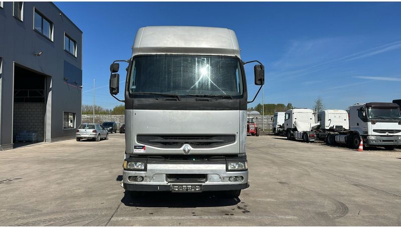 Renault Premium 420 (BOITE MANUELLE / MANUAL GEARBOX) - Tegljač: slika 2 Renault Premium 420 (BOITE MANUELLE / MANUAL GEARBOX) - Tegljač: slika 2
