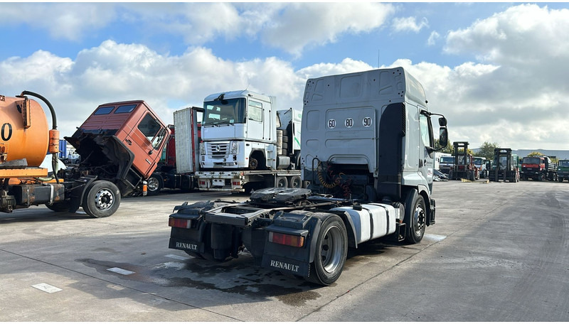 Renault Premium 420 (MANUAL GEARBOX / BOITE MANUELLE) - Tegljač: slika 5 Renault Premium 420 (MANUAL GEARBOX / BOITE MANUELLE) - Tegljač: slika 5