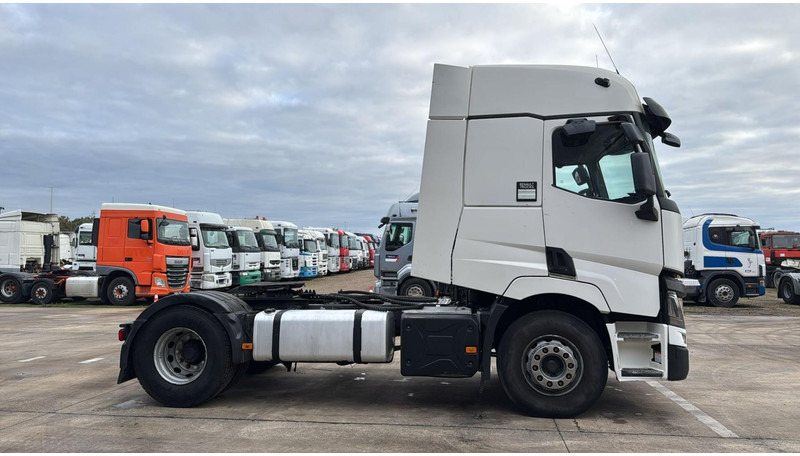 Renault T 460 (PTO / POMPE HYDRAULIQUE / CAMION BELGE / GOOD CONDITION / BELGIAN TRUCK) - Tegljač: slika 3 Renault T 460 (PTO / POMPE HYDRAULIQUE / CAMION BELGE / GOOD CONDITION / BELGIAN TRUCK) - Tegljač: slika 3