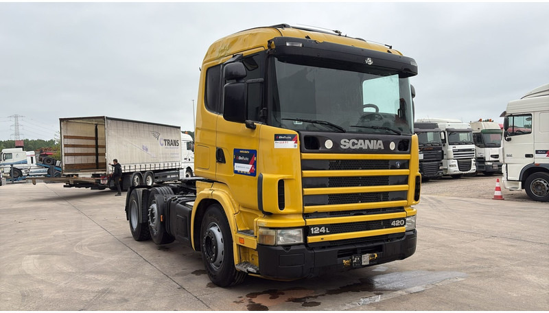Scania 124-420 (6X2 / 8 TYRES / ORIGINAL TRACTOR UNIT / FRONT STEEL) - Tegljač: slika 3 Scania 124-420 (6X2 / 8 TYRES / ORIGINAL TRACTOR UNIT / FRONT STEEL) - Tegljač: slika 3