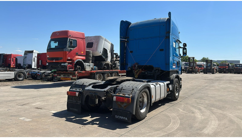 Scania R400 (MANUAL GEARBOX / RETARDER / BOITE MANUELLE / MANUAL) - Tegljač: slika 5 Scania R400 (MANUAL GEARBOX / RETARDER / BOITE MANUELLE / MANUAL) - Tegljač: slika 5