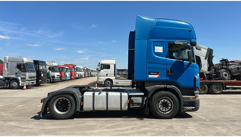 Scania R400 (MANUAL GEARBOX / RETARDER / BOITE MANUELLE / MANUAL) - Tegljač: slika 4 Scania R400 (MANUAL GEARBOX / RETARDER / BOITE MANUELLE / MANUAL) - Tegljač: slika 4