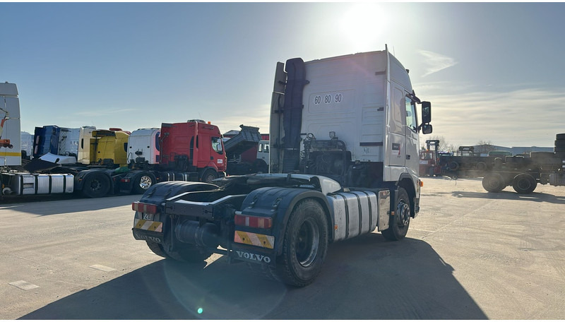 Volvo FH 400 (MANUAL GEARBOX / BOITE MANUELLE / CLEAN CHASSIS / EURO 5) - Tegljač: slika 5 Volvo FH 400 (MANUAL GEARBOX / BOITE MANUELLE / CLEAN CHASSIS / EURO 5) - Tegljač: slika 5