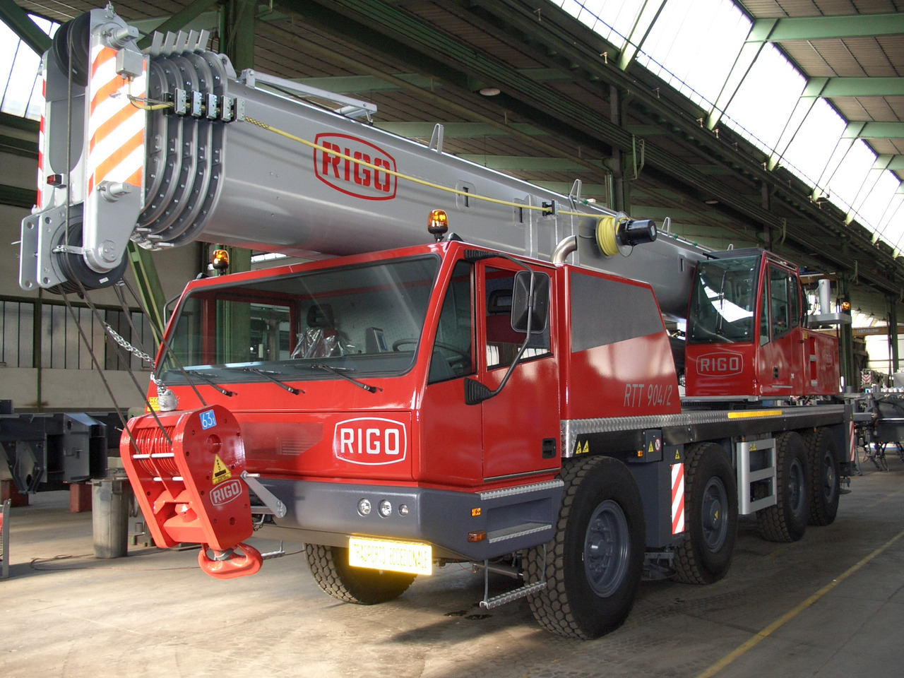 Rigo RTT 904/2 - Autokran za sve terene: slika 1 Rigo RTT 904/2 - Autokran za sve terene: slika 1