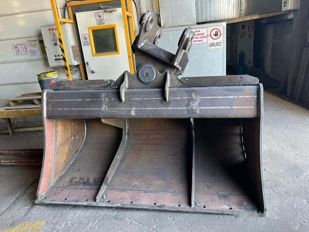 Caterpillar 320 Tilt Bucket - Kašika za bager: slika 4 Caterpillar 320 Tilt Bucket - Kašika za bager: slika 4