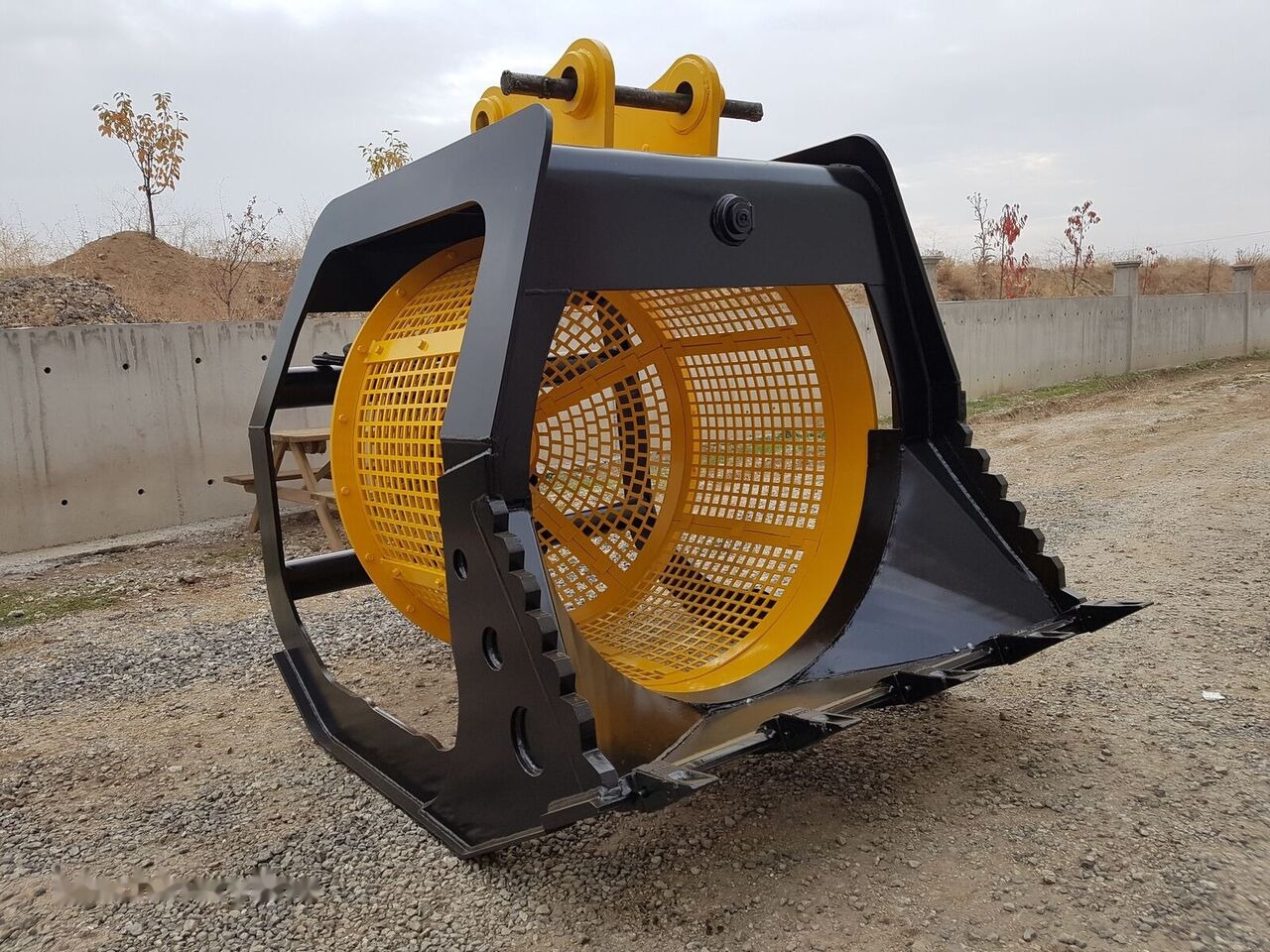 Hitachi Tamburlu Elek Kova (Rotary Screening Bucket) - Kašika za sortiranje: slika 2 Hitachi Tamburlu Elek Kova (Rotary Screening Bucket) - Kašika za sortiranje: slika 2