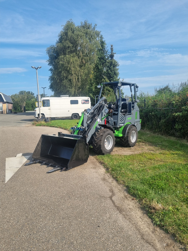 WCM L2312 - Utovarivač točkaš: slika 3 WCM L2312 - Utovarivač točkaš: slika 3