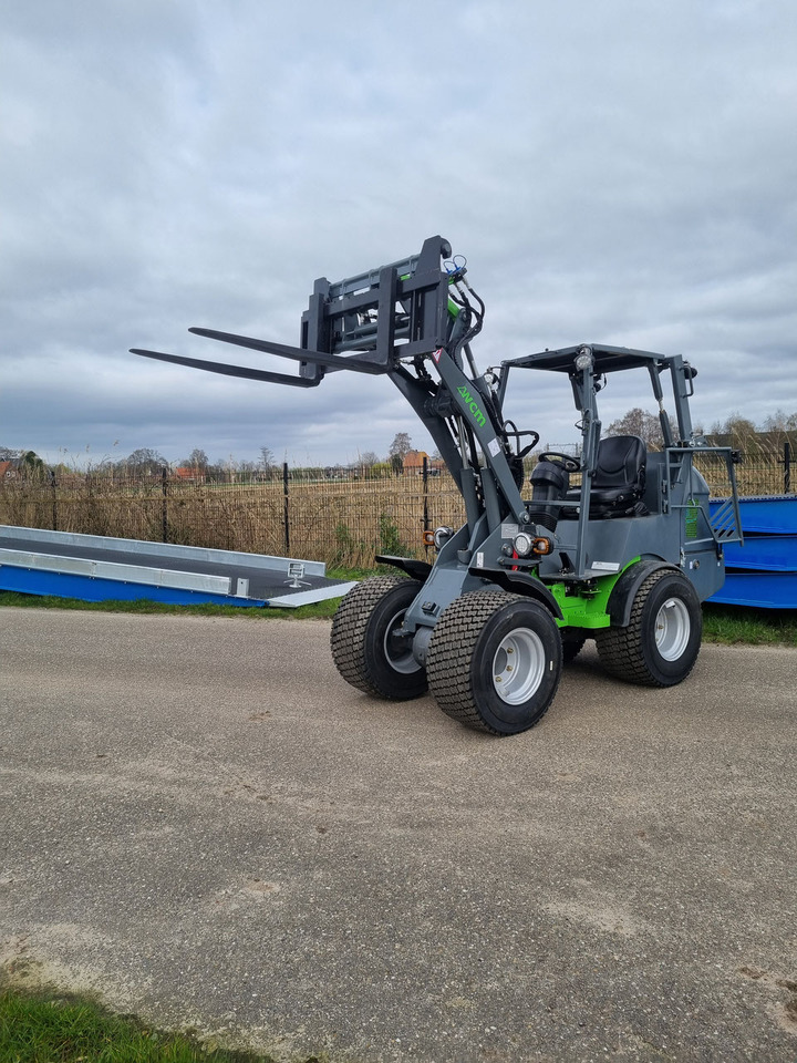 Utovarivač točkaš WCM - L2316: slika 13 Utovarivač točkaš WCM - L2316: slika 13