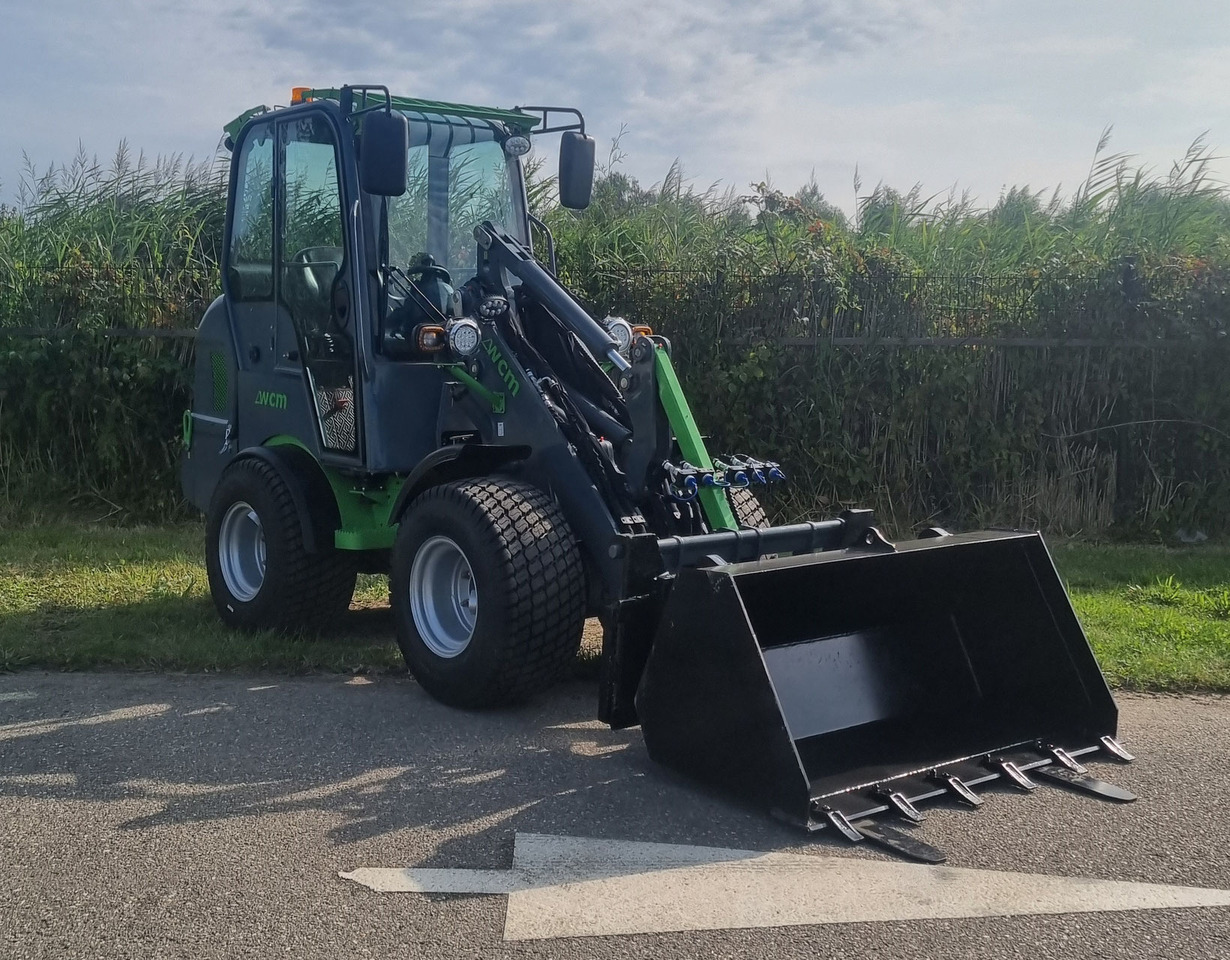 WCM-L2412 - Utovarivač točkaš: slika 1 WCM-L2412 - Utovarivač točkaš: slika 1