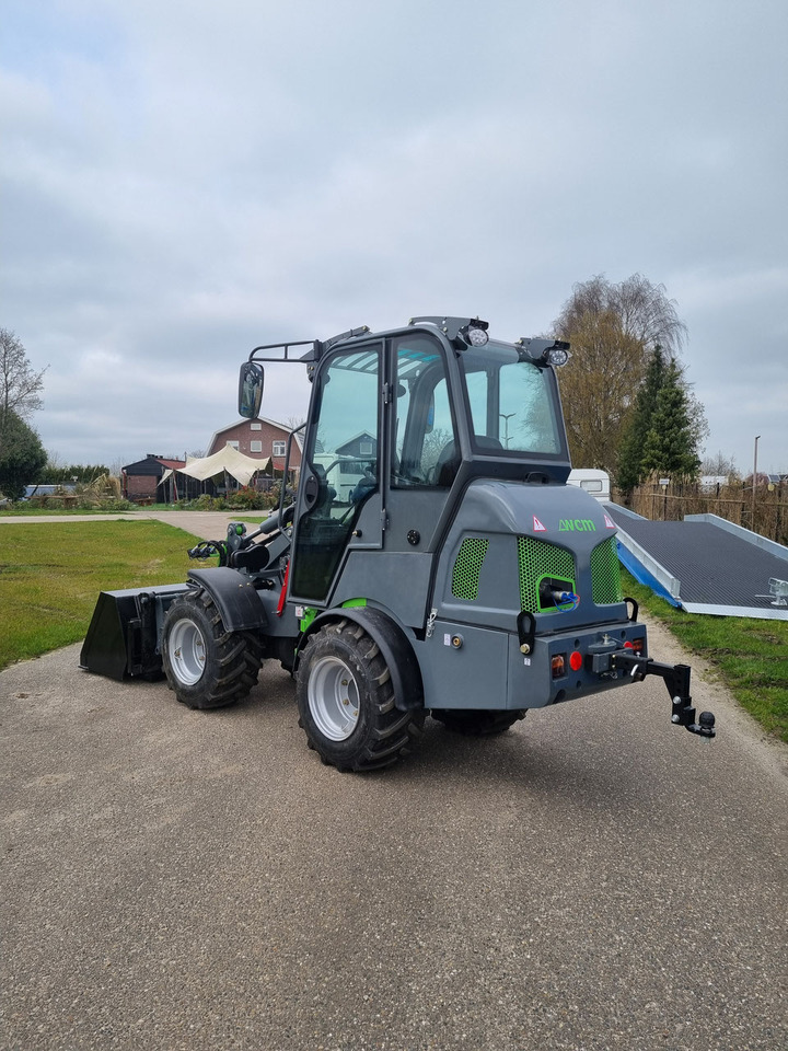 WCM-L2416 - Utovarivač točkaš: slika 4 WCM-L2416 - Utovarivač točkaš: slika 4