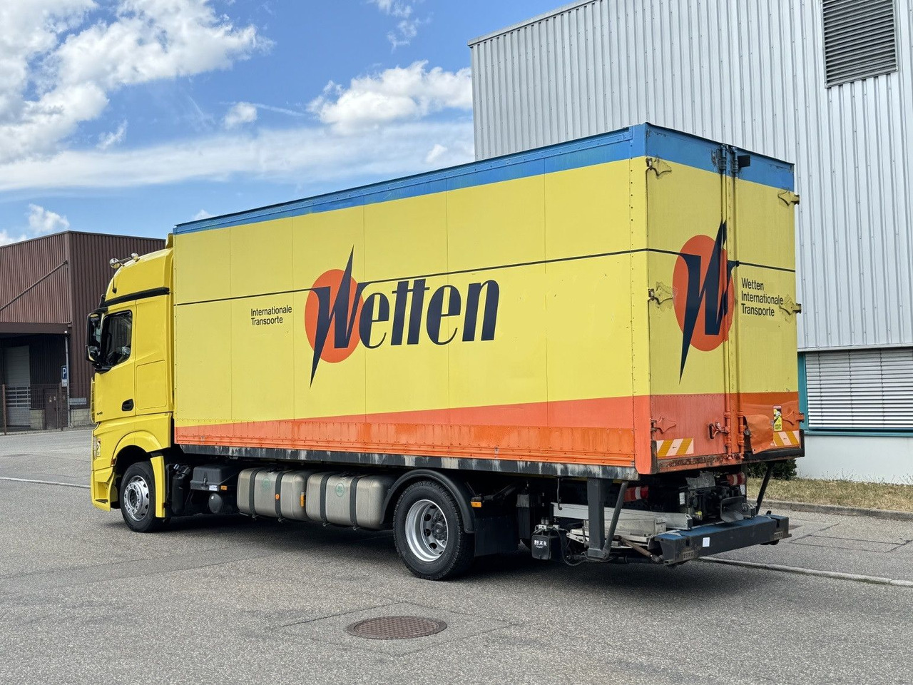 Mercedes-Benz Actros 1848 LL Gr.Haus AWL-Möbelkoffer uLBW - Kamion sa zatvorenim sandukom: slika 5 Mercedes-Benz Actros 1848 LL Gr.Haus AWL-Möbelkoffer uLBW - Kamion sa zatvorenim sandukom: slika 5