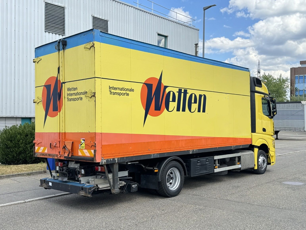 Kamion sa zatvorenim sandukom Mercedes-Benz Actros 1848 LL Gr.Haus AWL-Möbelkoffer uLBW: slika 6
