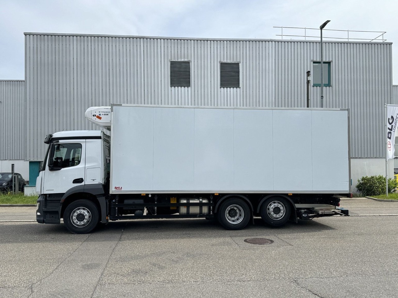Mercedes-Benz Antos 2533L Kühlkoffer TK T-800R Lenkachse TOP - Hladnjača: slika 5 Mercedes-Benz Antos 2533L Kühlkoffer TK T-800R Lenkachse TOP - Hladnjača: slika 5