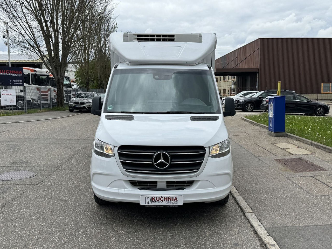 Mercedes-Benz Sprinter 316 Tiefkühl 3,3m TK V-500 MAX Luftgef. - Dostavno vozilo hladnjača: slika 2 Mercedes-Benz Sprinter 316 Tiefkühl 3,3m TK V-500 MAX Luftgef. - Dostavno vozilo hladnjača: slika 2