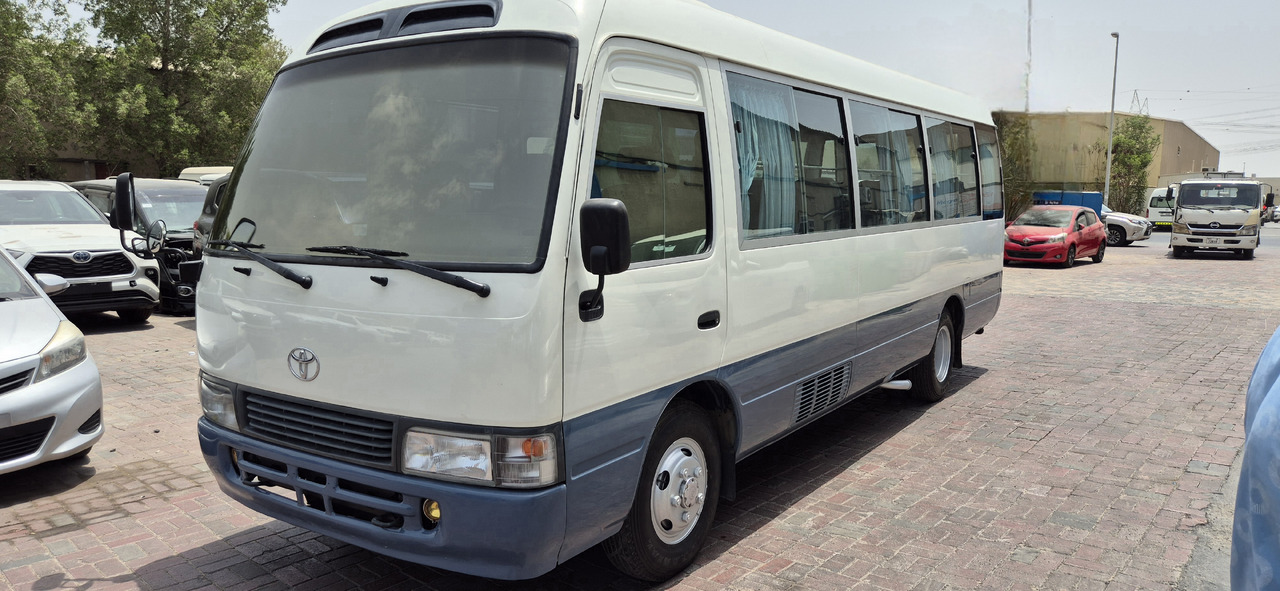 Toyota Coaster ... 30 places - climatisé - Minibus, Putnički kombi: slika 1 Toyota Coaster ... 30 places - climatisé - Minibus, Putnički kombi: slika 1