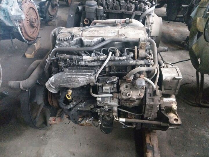 IVECO F4AE0481C IVECO EUROCARGO F4AE0481C truck - Motor za Kamion: slika 1 IVECO F4AE0481C IVECO EUROCARGO F4AE0481C truck - Motor za Kamion: slika 1