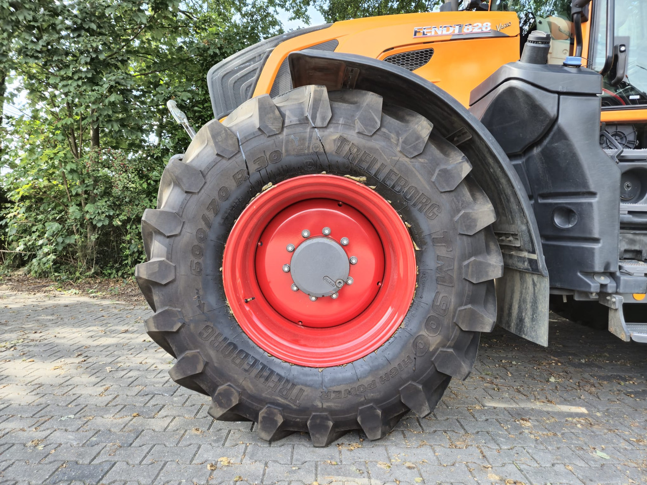 Fendt 828 Vario S4 ProfiPlus - Traktor: slika 5 Fendt 828 Vario S4 ProfiPlus - Traktor: slika 5