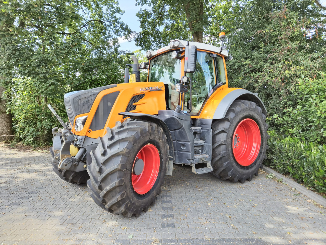 Fendt 828 Vario S4 ProfiPlus - Traktor: slika 1 Fendt 828 Vario S4 ProfiPlus - Traktor: slika 1