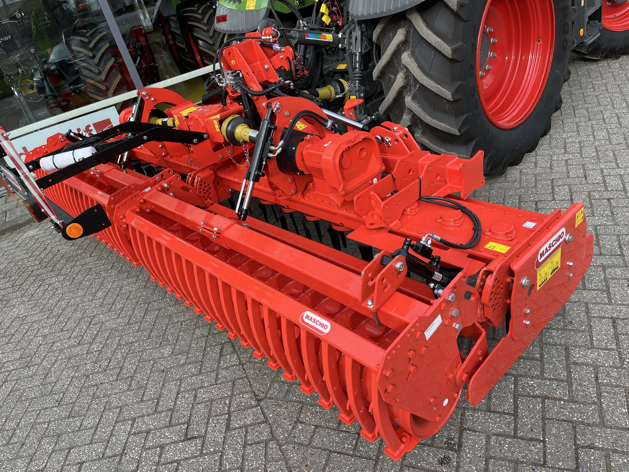 MASCHIO Gabbiano 4600 - Traktorska freza: slika 1 MASCHIO Gabbiano 4600 - Traktorska freza: slika 1