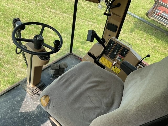 Kombinovani kombajn Massey Ferguson 38RS: slika 25 Kombinovani kombajn Massey Ferguson 38RS: slika 25