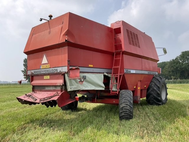 Kombinovani kombajn Massey Ferguson 38RS: slika 6 Kombinovani kombajn Massey Ferguson 38RS: slika 6