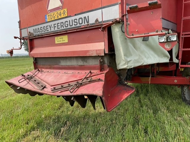 Kombinovani kombajn Massey Ferguson 38RS: slika 8 Kombinovani kombajn Massey Ferguson 38RS: slika 8