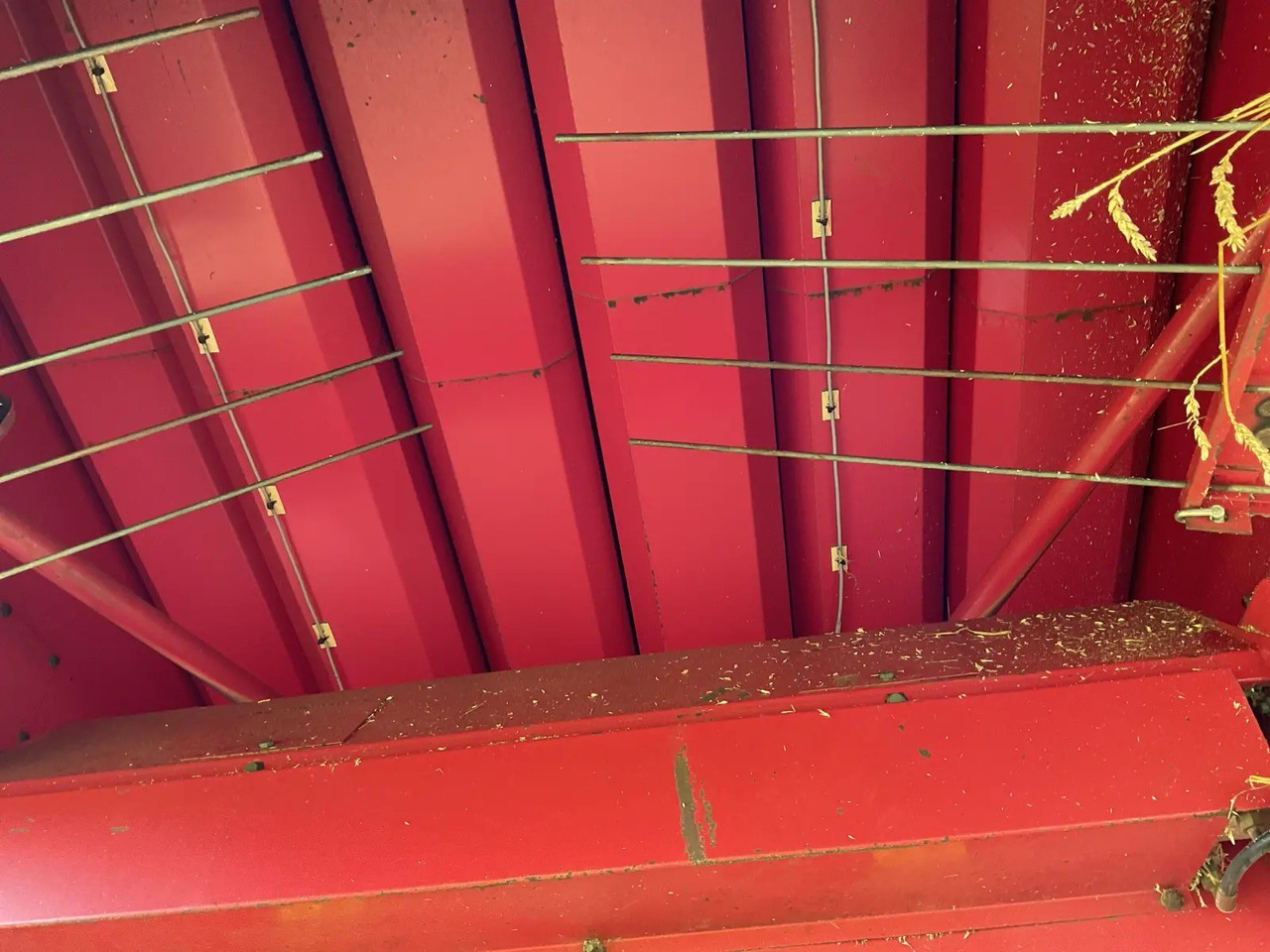 Kombinovani kombajn Massey Ferguson 38RS: slika 21 Kombinovani kombajn Massey Ferguson 38RS: slika 21