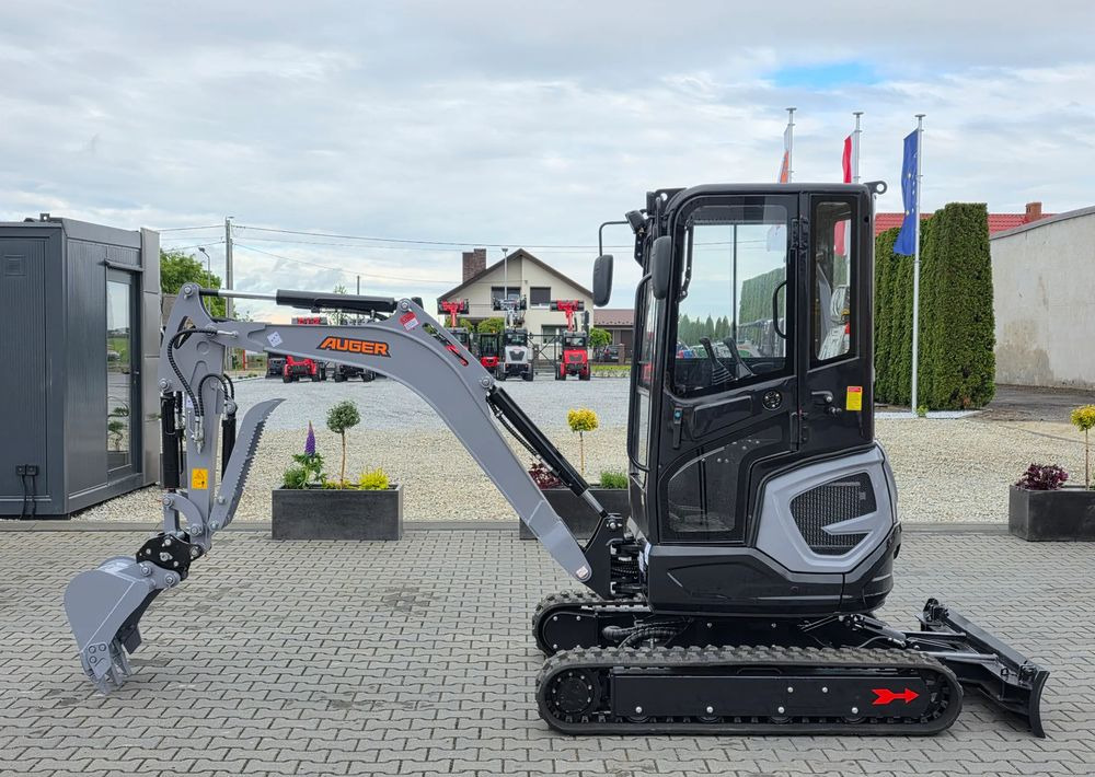 Inny NOWA Minikoparka AUGER 25, WAGA 2100 KG, SILNIK KUBOTA - Mini bager: slika 5 Inny NOWA Minikoparka AUGER 25, WAGA 2100 KG, SILNIK KUBOTA - Mini bager: slika 5