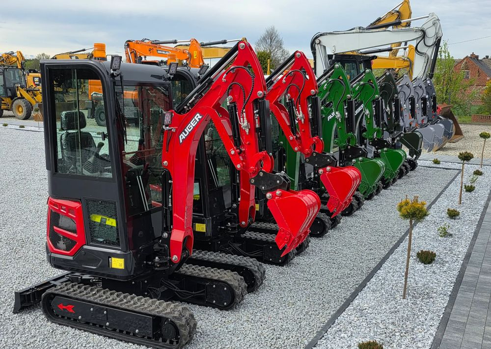 Kubota AUGER NM 18, SILNIK KUBOTA, 3 ŁYŻKI, MINIKOPARKA - Mini bager: slika 2 Kubota AUGER NM 18, SILNIK KUBOTA, 3 ŁYŻKI, MINIKOPARKA - Mini bager: slika 2