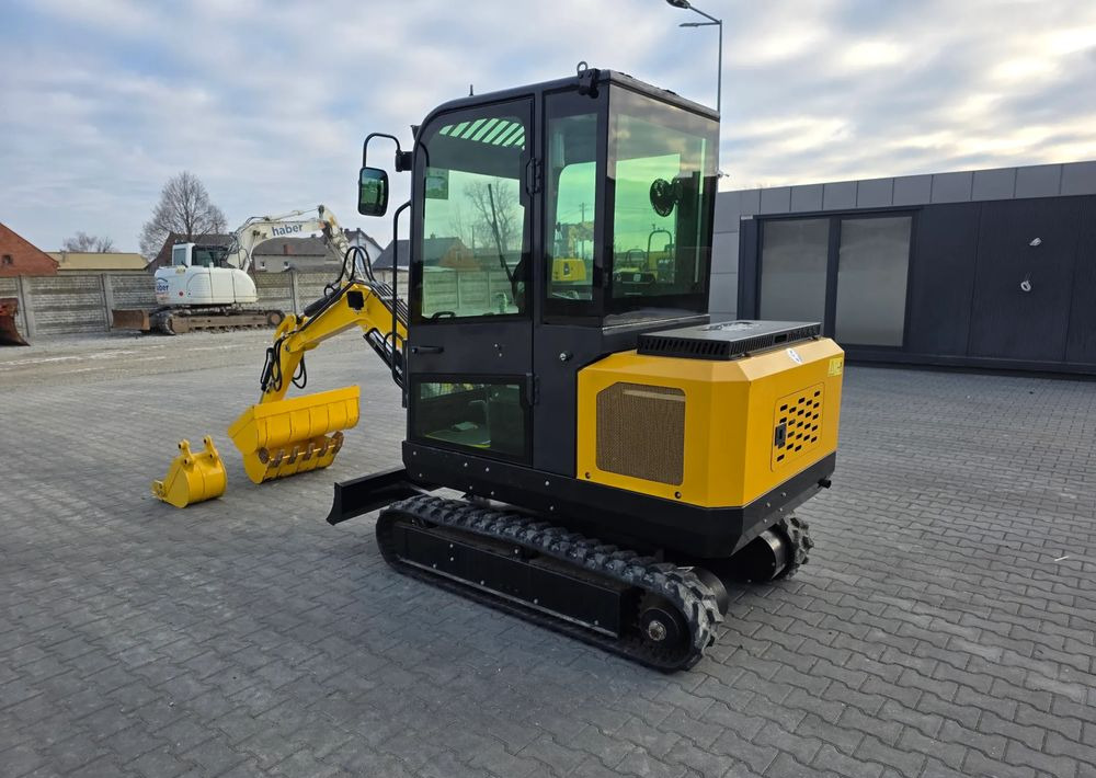 Kubota RIPPA R340, WAGA 3T, SILNIK KUBOTA V1505, 18.2 kW - Mini bager: slika 3 Kubota RIPPA R340, WAGA 3T, SILNIK KUBOTA V1505, 18.2 kW - Mini bager: slika 3