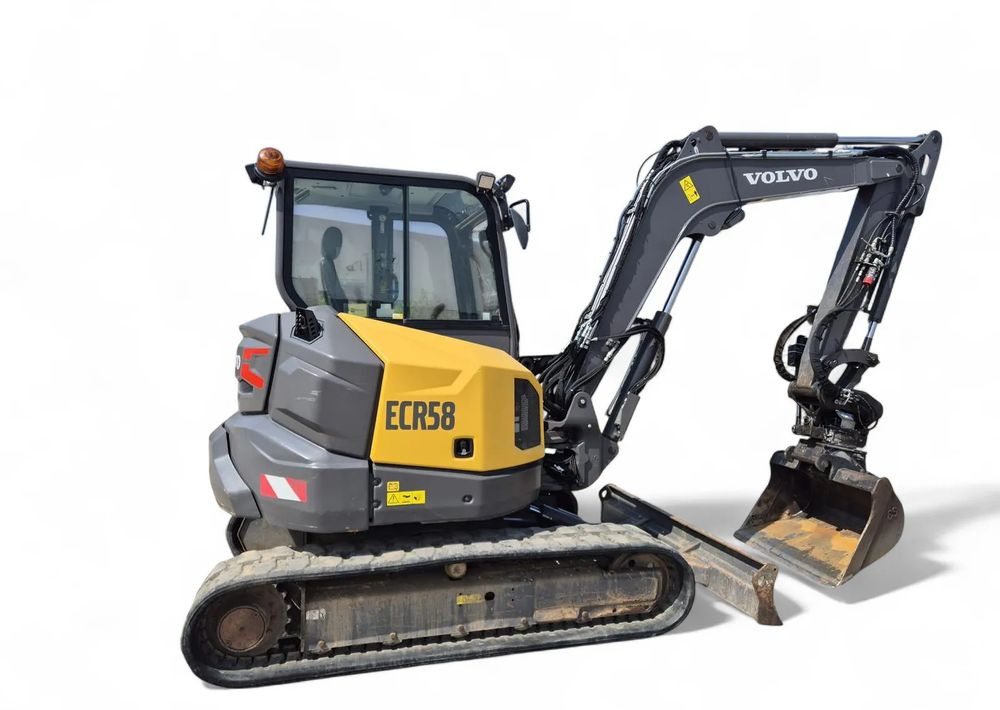 Volvo ECR 58F, 2021 ROK, GŁOWICA STEELWRIST, 2 ŁYŻKI - Mini bager: slika 1 Volvo ECR 58F, 2021 ROK, GŁOWICA STEELWRIST, 2 ŁYŻKI - Mini bager: slika 1
