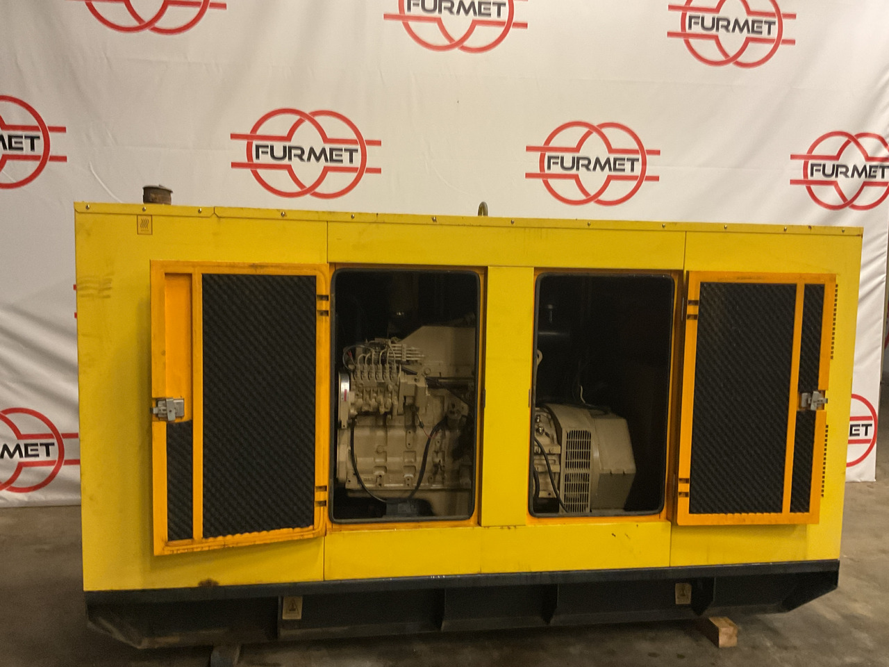 Cummins 6CTA8.3, 200KVA generator. 43 Running Hours since new, very complete - Set generatora: slika 2 Cummins 6CTA8.3, 200KVA generator. 43 Running Hours since new, very complete - Set generatora: slika 2