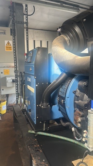 Volvo 1242GE, 450KVA super silent generator station. Complete and low hours. - Set generatora: slika 3 Volvo 1242GE, 450KVA super silent generator station. Complete and low hours. - Set generatora: slika 3