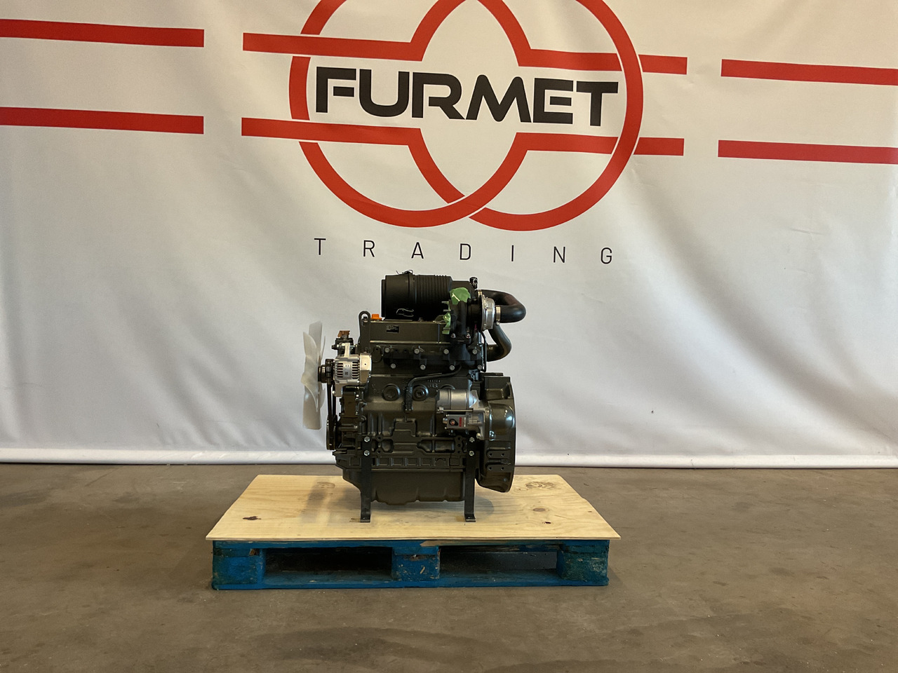 Yanmar 4TNV84T - Motor: slika 1 Yanmar 4TNV84T - Motor: slika 1