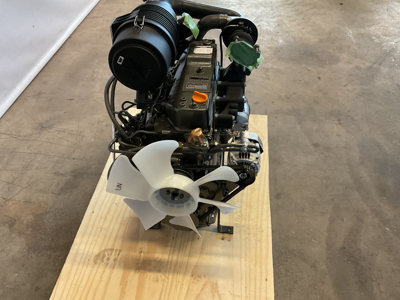 Yanmar 4TNV84T - Motor: slika 5 Yanmar 4TNV84T - Motor: slika 5
