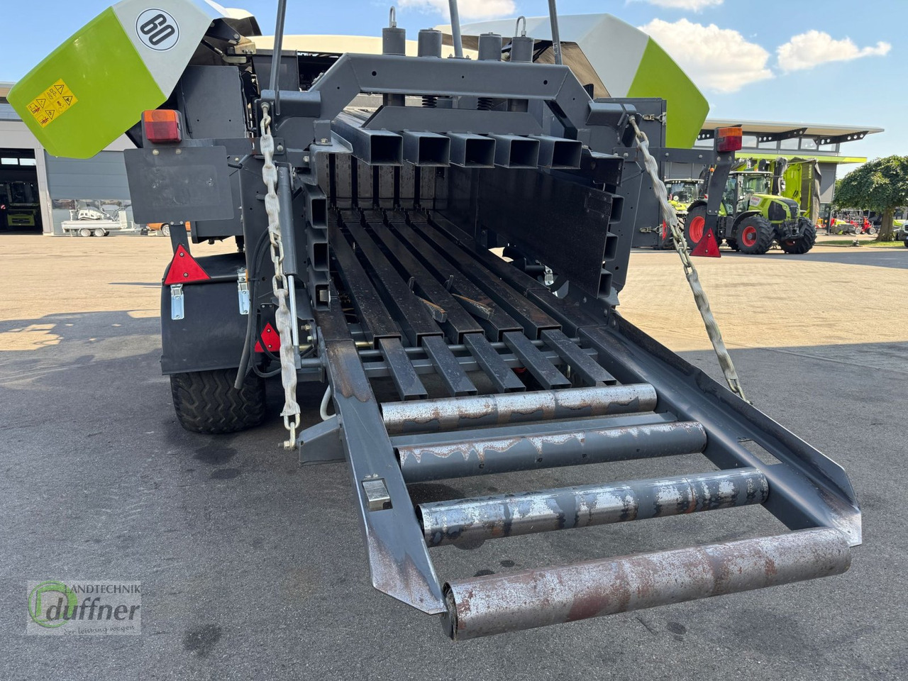 CLAAS Quadrant 3200 RC Tandem - Balirka za kockaste bale: slika 5 CLAAS Quadrant 3200 RC Tandem - Balirka za kockaste bale: slika 5
