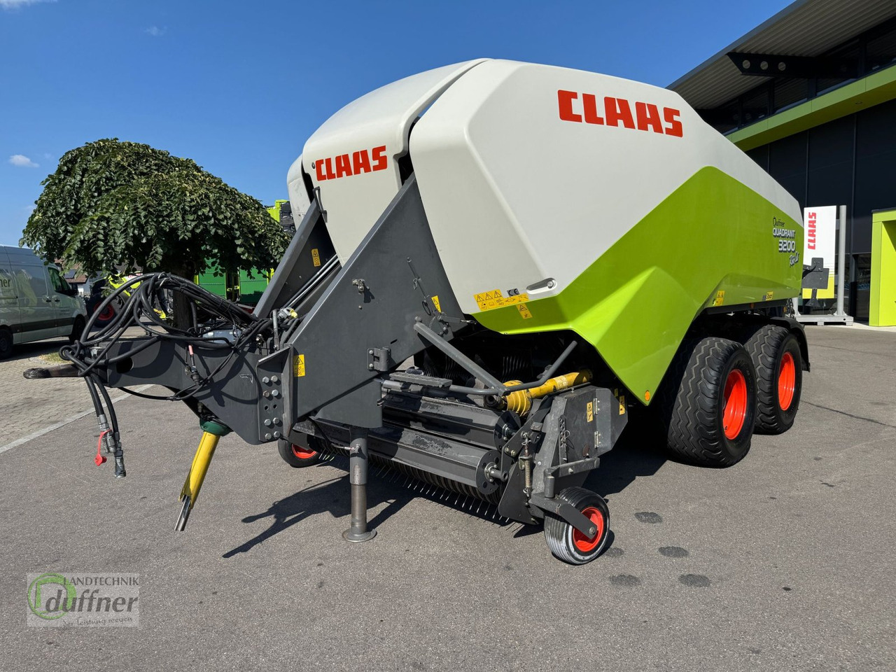 CLAAS Quadrant 3200 RC Tandem - Balirka za kockaste bale: slika 4 CLAAS Quadrant 3200 RC Tandem - Balirka za kockaste bale: slika 4